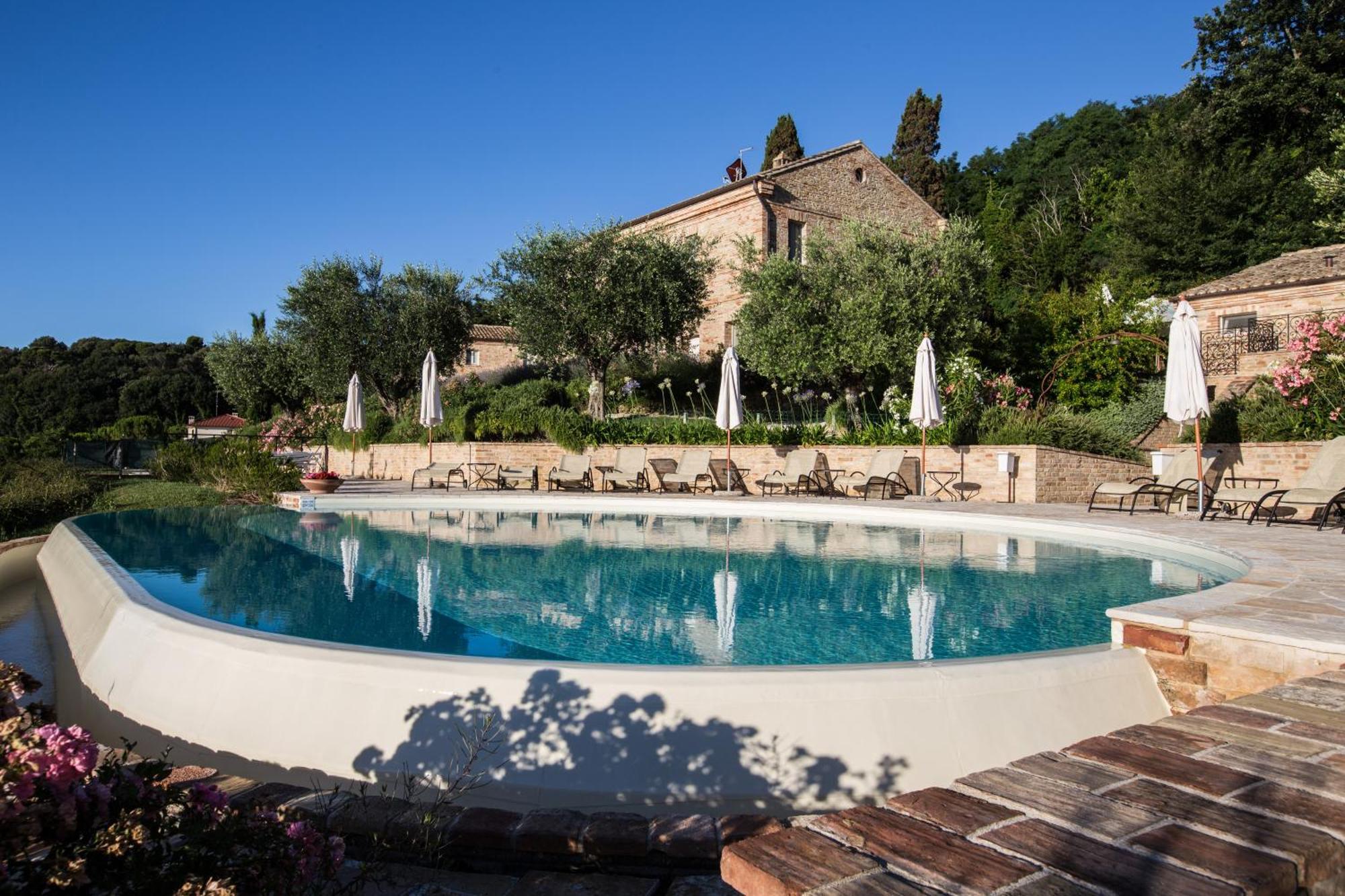 Pamperduto Country Resort Porto Potenza Picena Exterior photo