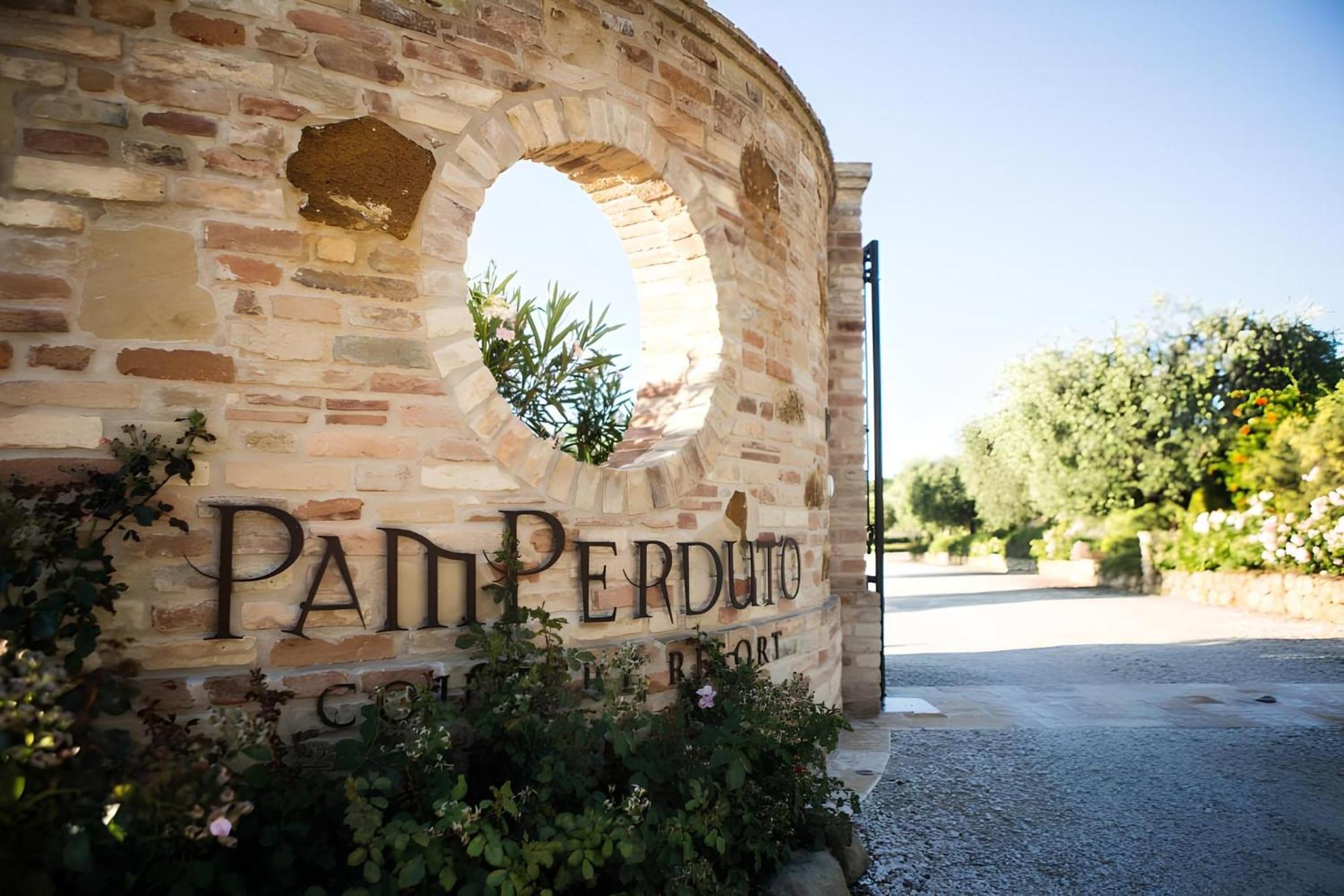 Pamperduto Country Resort Porto Potenza Picena Exterior photo